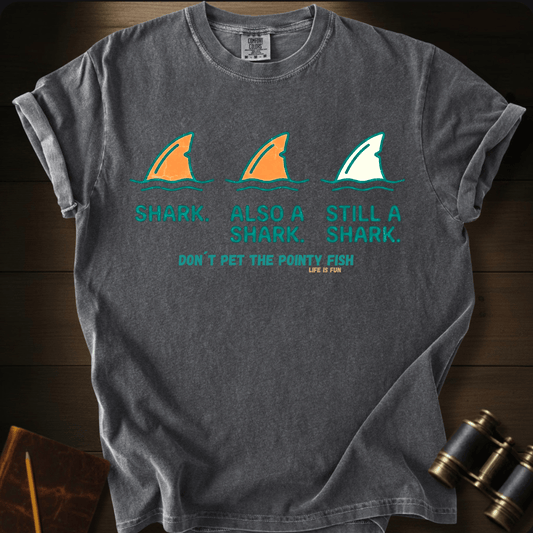 Don´t Pet the Pointy Fish T-shirt
