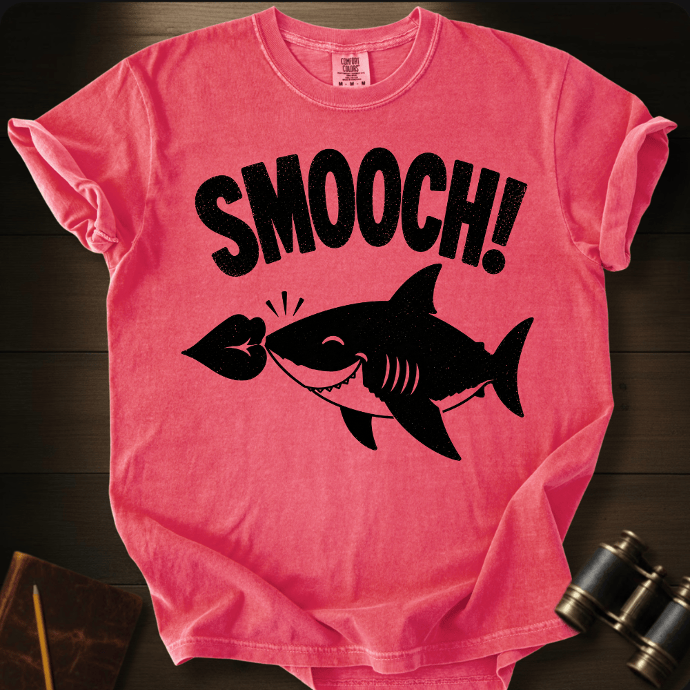 Smooch! T-shirt
