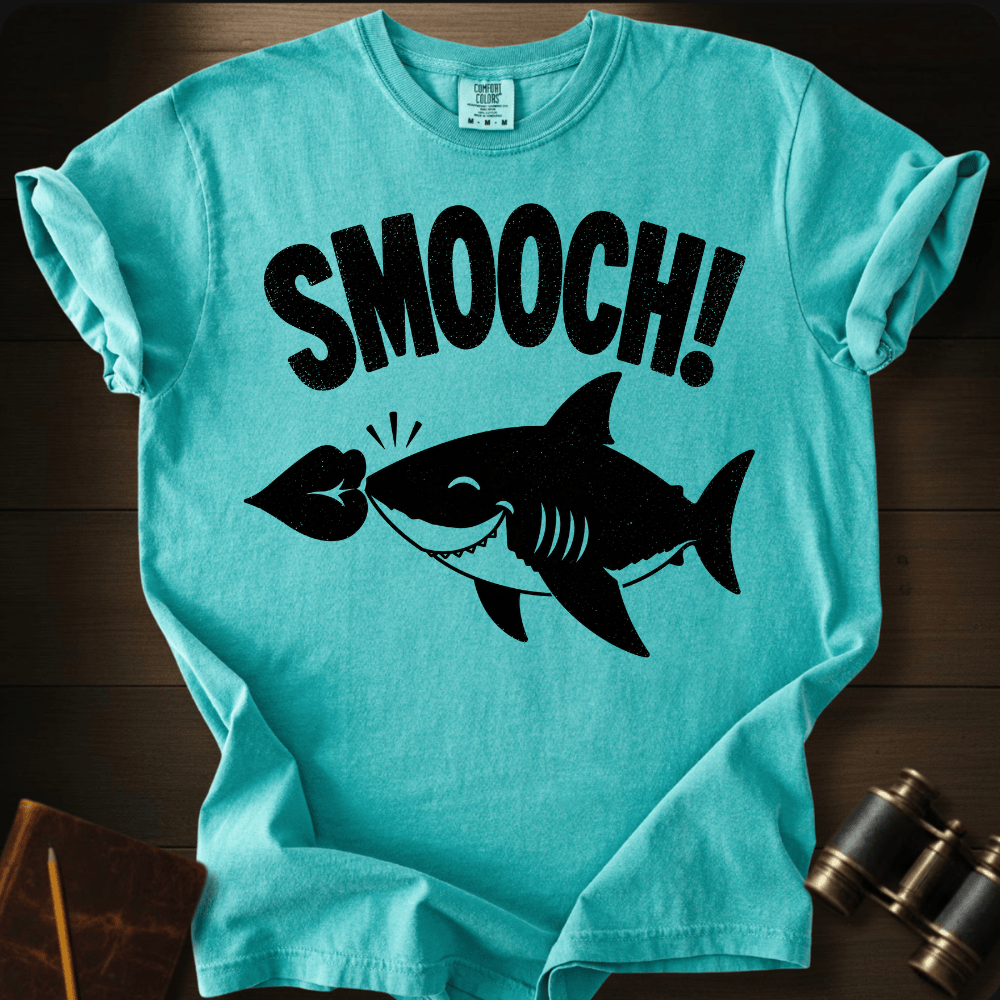 Smooch! T-shirt