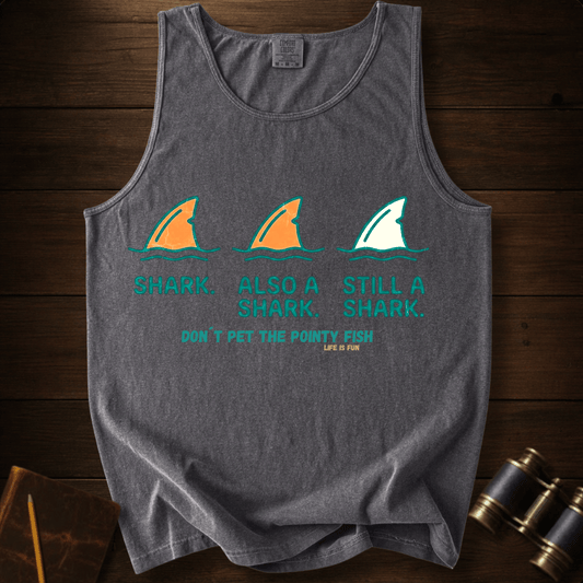 Don´t  Pet the Pointy Fish Tank Top
