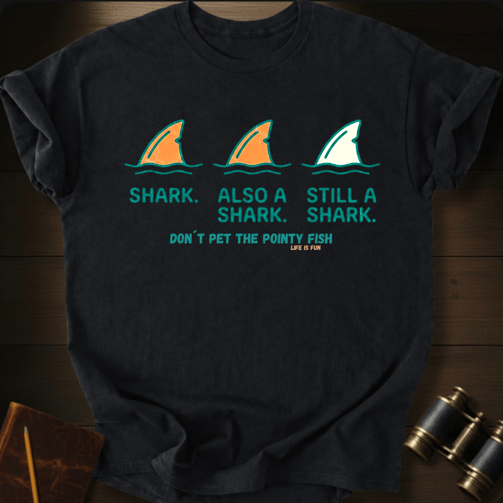 Don´t Pet the Pointy Fish Tee