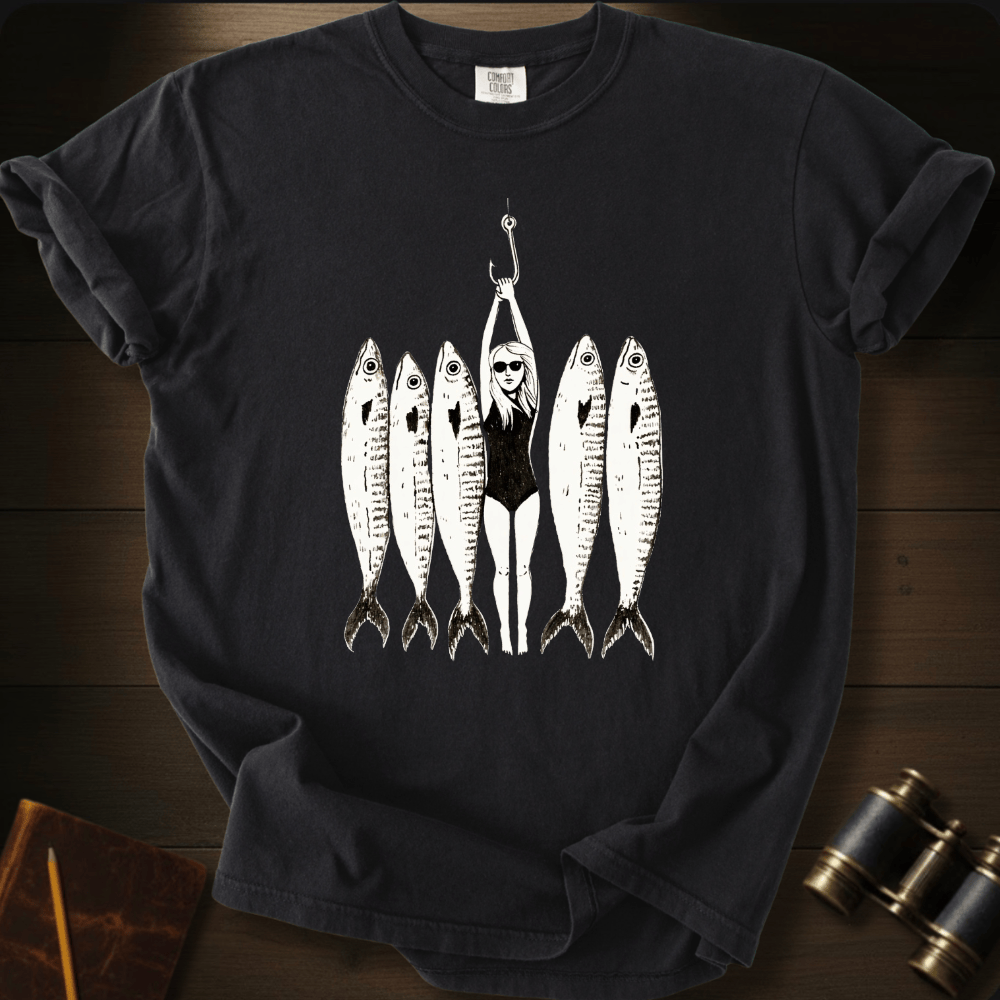 Hooked T-shirt