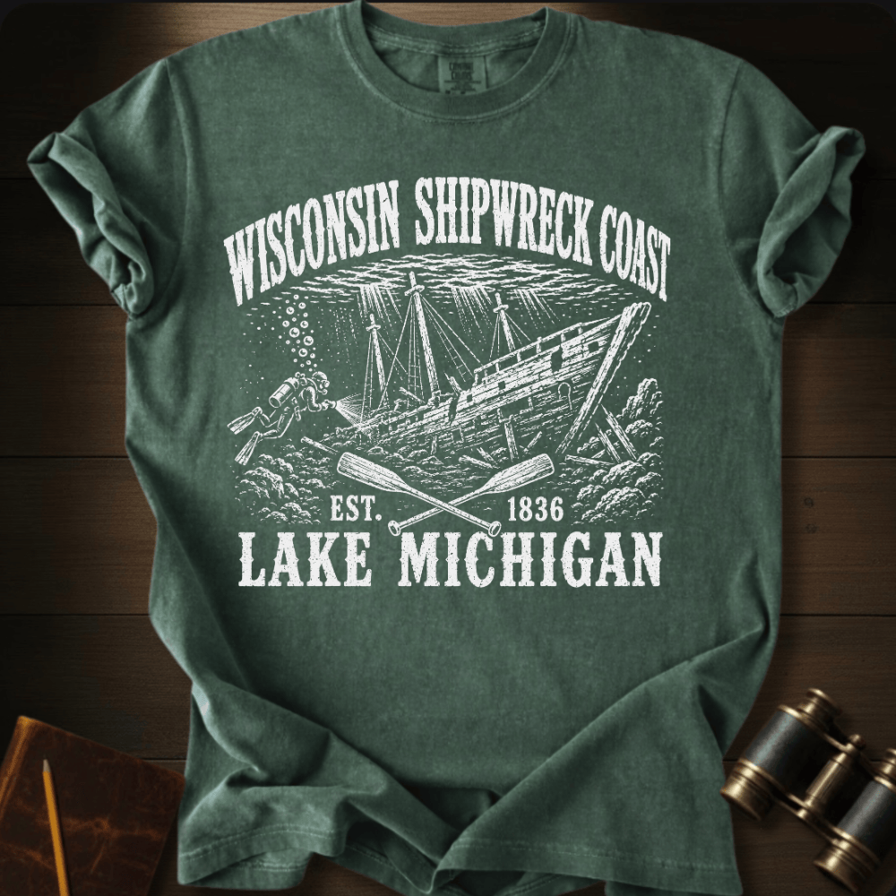 Wisconsin Shipwreck Coast - T-shirt