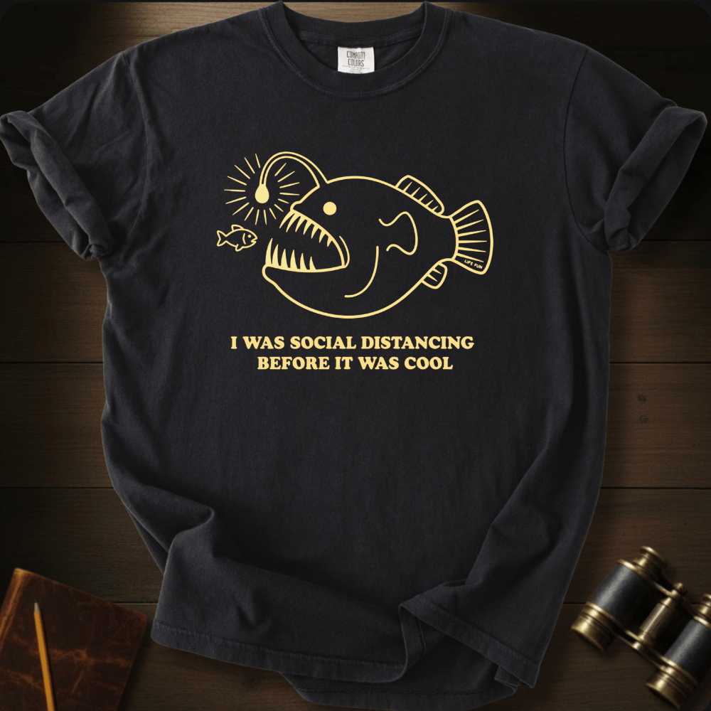 Social Distancing shark ocean humor graphic on a Comfort Colors unisex tee – Full Sail Marine apparel