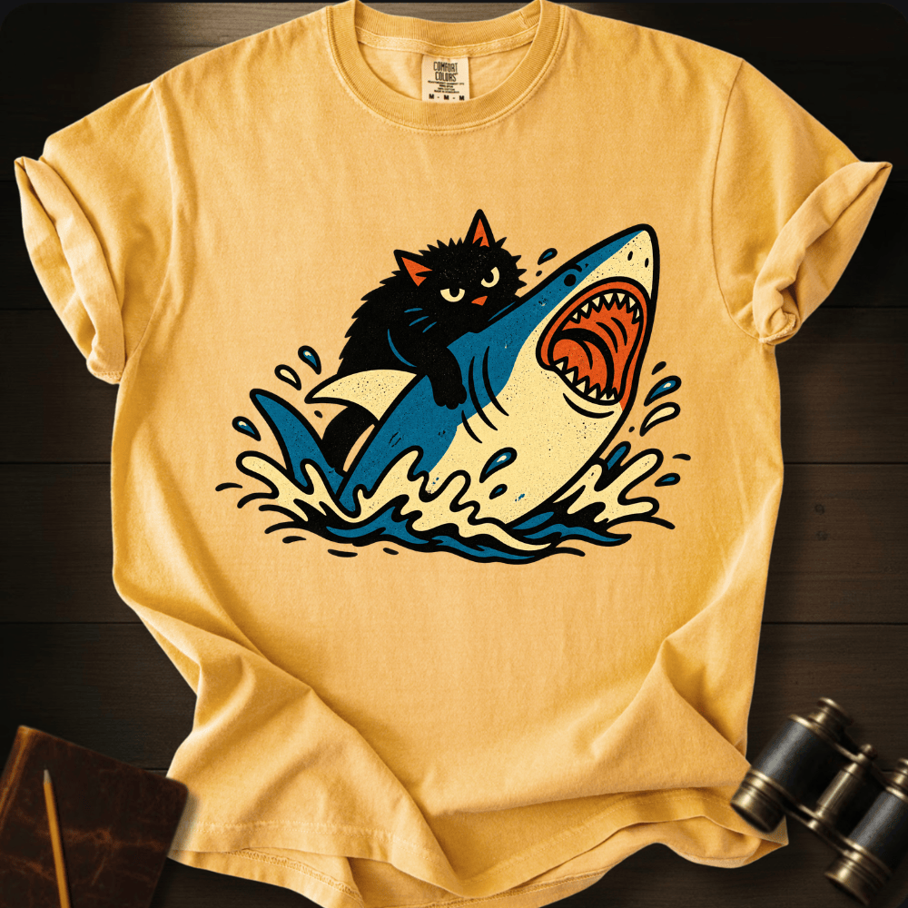 Cat Attack - T-shirt