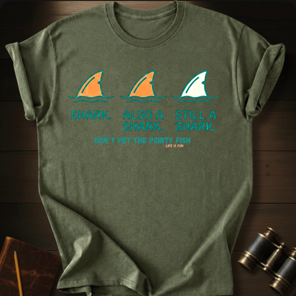 Don´t Pet the Pointy Fish Tee